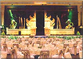 royal temple night